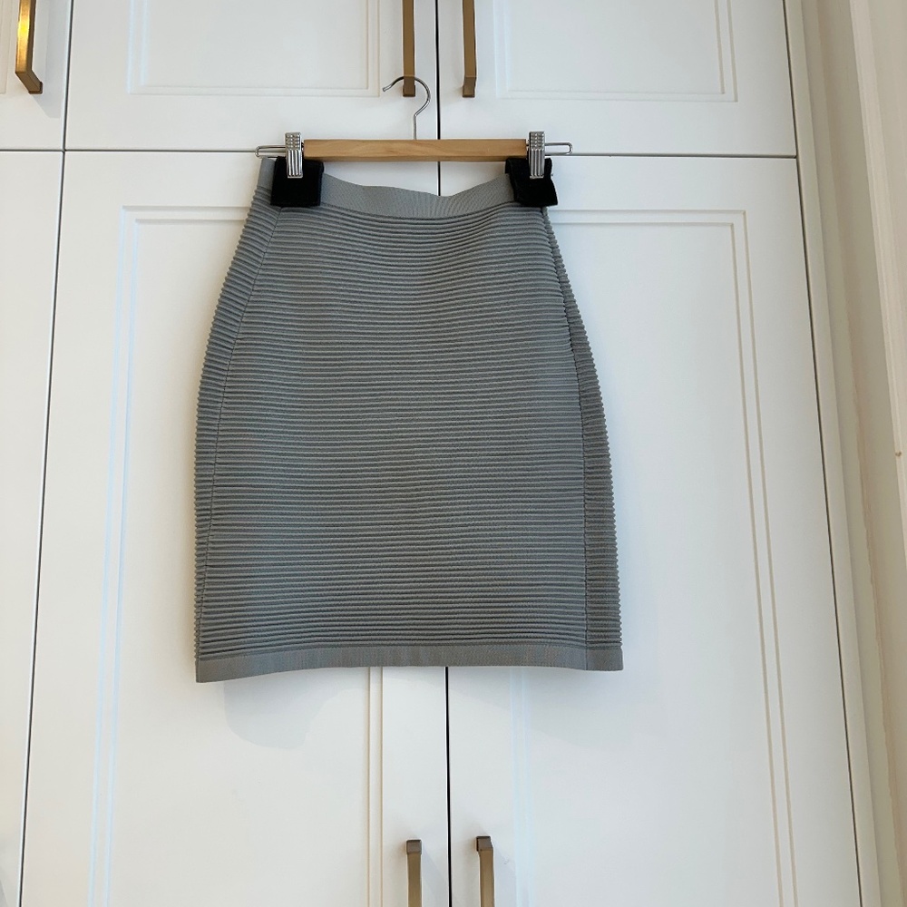 Emporio Armani grey ribbed skirt size 40